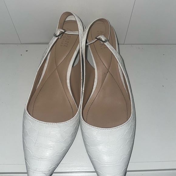 White pointed toe heels slingback heels kitten heels snakeskin heels - Picture 4 of 10